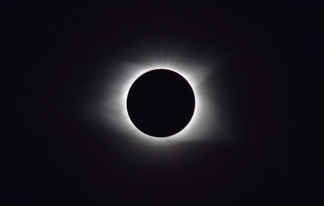 Vad du behöver veta om solförmörkelsen i väduren 20 april 2023