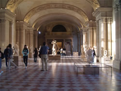 Louvre Sully