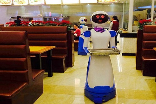 Robotar och AI kommer att skapa fler jobb än de tar