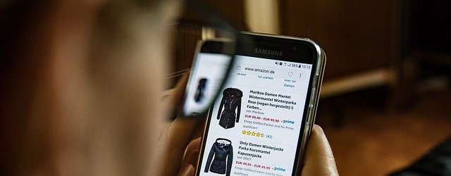 Köp dyrare varor online för att skydda miljön. Billigare för företagen att slänga och förstöra returer än sälja om.